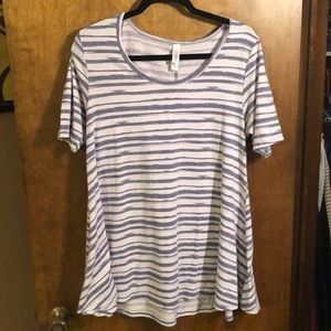LuLaRoe Melissa Top